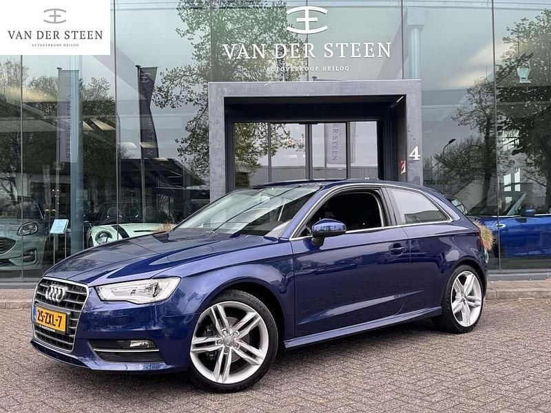 Blauw Gebruikt 2013 Audi A3 Ambition Hatchback | € 8.950 (Goede deal) - Afbeelding 1/4