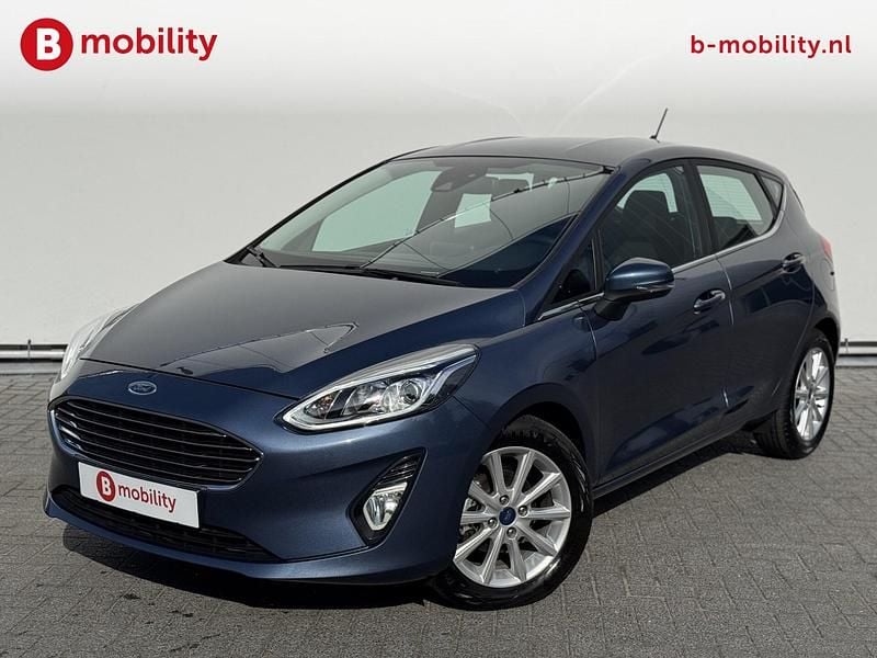 Blauw Occasion 2021 Ford Fiesta Titanium Hatchback | € 12.595 (Goede deal) - Afbeelding 1/3
