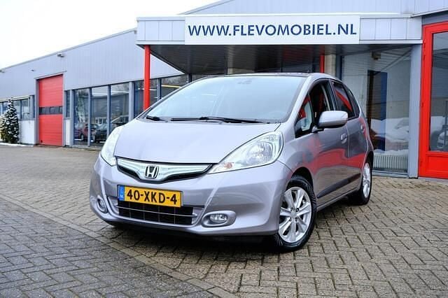 Grijs (metallic) Occasion 2012 Honda Jazz Elegance Hatchback | € 8.750 (Eerlijke prijs) - Afbeelding 1/4