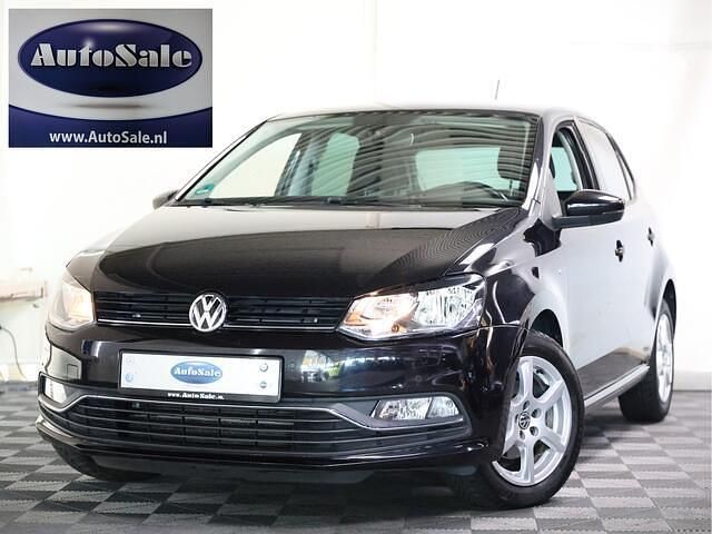 Zwart Occasion 2015 VW Polo Comfortline Hatchback | € 12.741 (Iets duurder) - Afbeelding 1/4