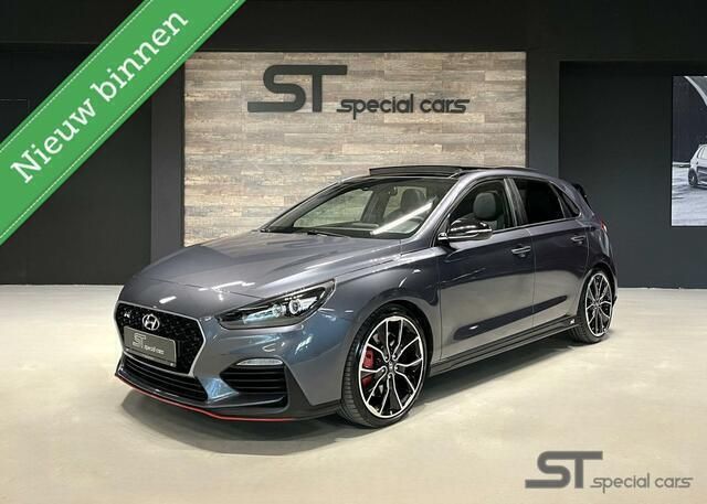 Grijs Gebruikt 2018 Hyundai i30 Hatchback | € 26.250 (Eerlijke prijs) - Afbeelding 1/4