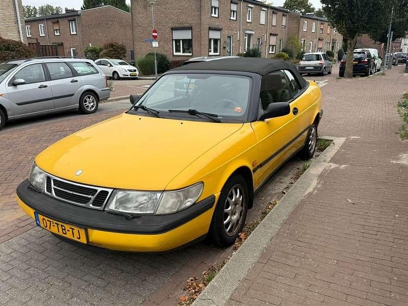 Geel Gebruikt 1997 Saab 900 Cabriolet Cabriolet | € 1.500 - Afbeelding 1/4