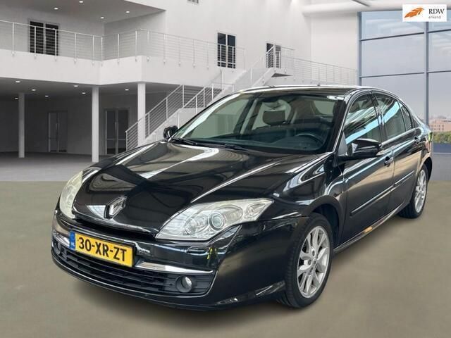 Zwart Gebruikt 2007 Renault Laguna III Dynamique Hatchback | € 2.450 (Eerlijke prijs) - Afbeelding 1/4