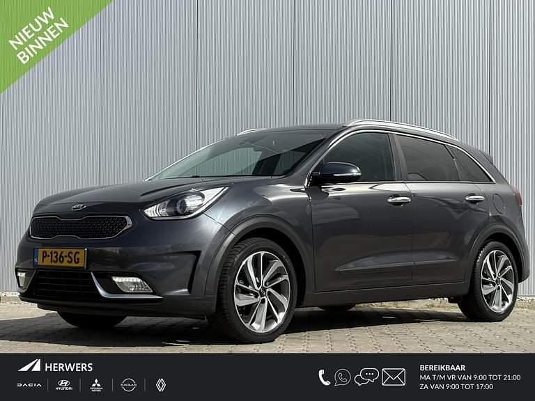 Platinum graphite metallic (abt) Gebruikt 2020 Kia Niro SUV | € 17.935 (Goede deal) - Afbeelding 1/4