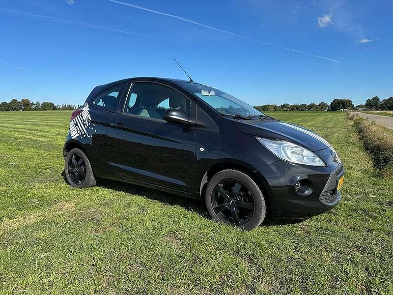 Occasion Ford Ka Style 69 PK (50 kW) 2013 Zwart Hatchback