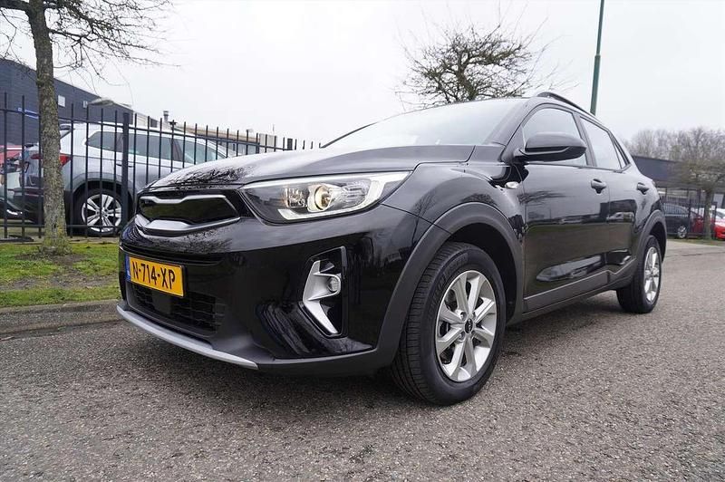 Occasion Kia Stonic 99 PK (72 kW) 2022 Zwart SUV