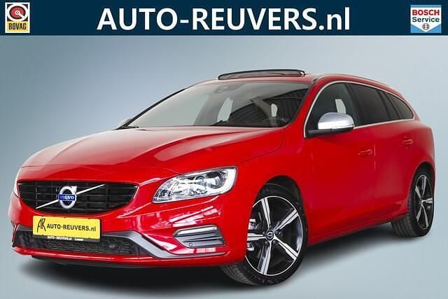 Rood Occasion 2018 Volvo V60 R-Design Stationwagen | € 17.700 (Super prijs) - Afbeelding 1/4