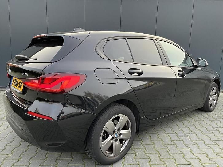 Occasion BMW 118 Executive 140 PK (102 kW) 2020 Zwart Hatchback