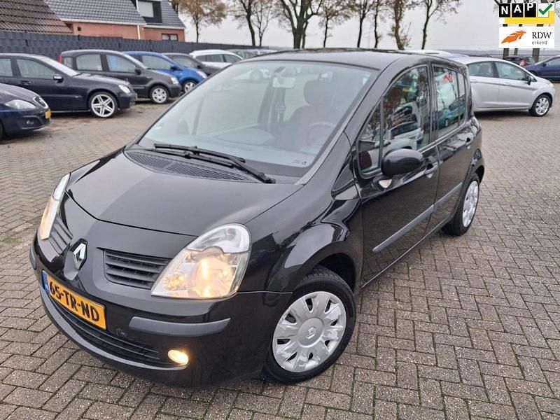 Zwart (metallic) Gebruikt 2007 Renault Modus MPV | € 1.350 (Eerlijke prijs) - Afbeelding 1/4