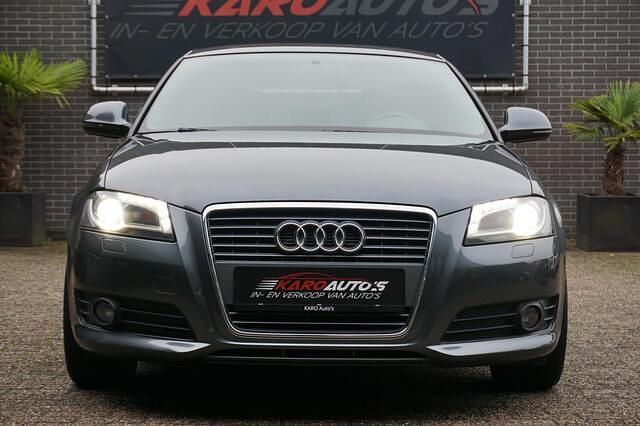 Occasion Audi A3 Sportback S-Line 125 PK (91 kW) 2010 Grijs (metallic) Hatchback