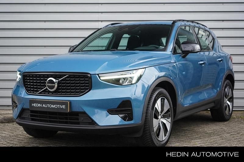 Blauw Gebruikt 2022 Volvo XC40 Plus SUV | € 34.995 (Super prijs) - Afbeelding 1/4