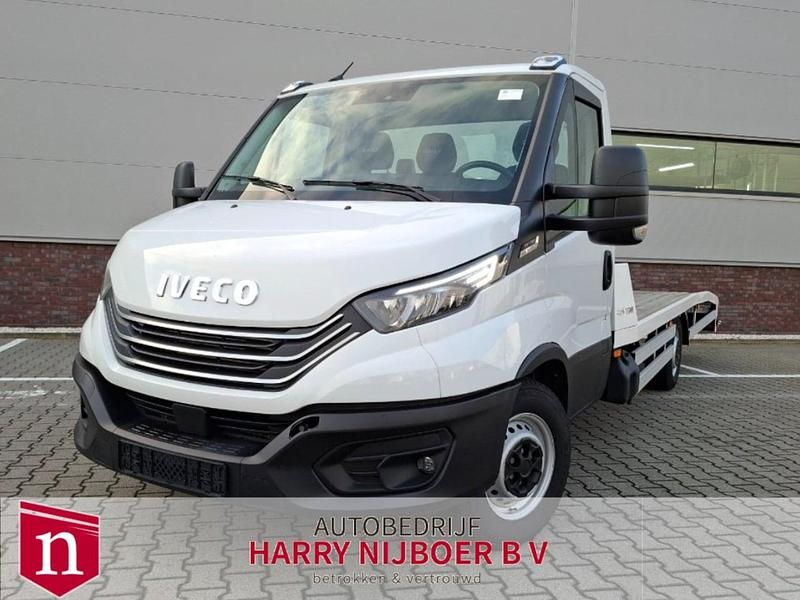 Wit Gebruikt 2023 Iveco Daily | € 42.950 (Duur) - Afbeelding 1/4