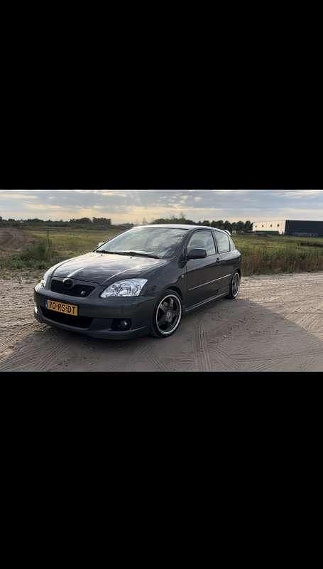 Gebruikt 2005 Toyota Corolla Sedan | € 7.000 (Eerlijke prijs) - Afbeelding 1/4