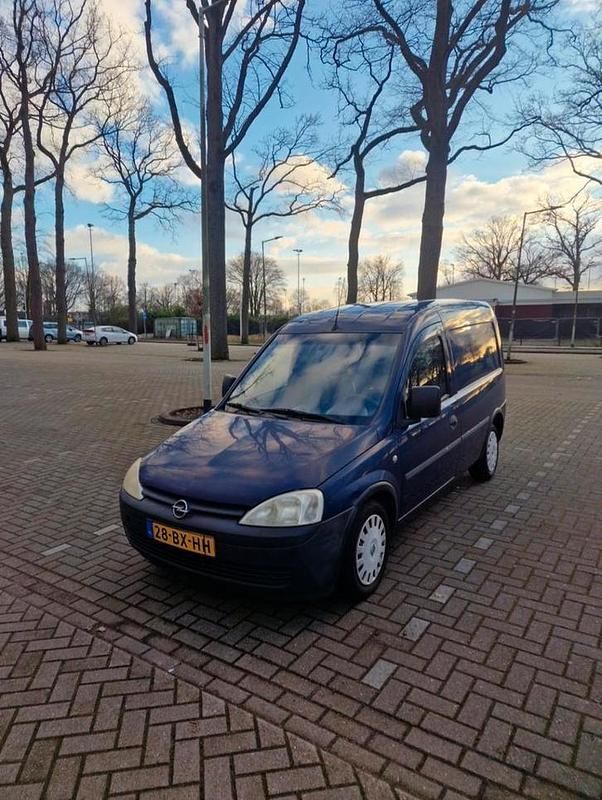 Gebruikt 2006 Opel Combo | € 975 (Eerlijke prijs) - Afbeelding 1/4
