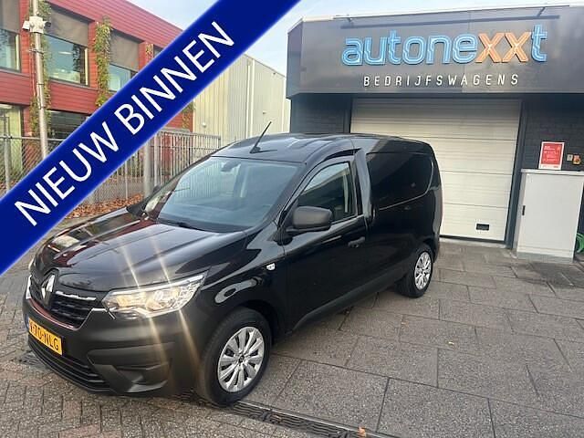 Zwart Gebruikt 2022 Renault Express Komfort MPV | € 9.995 (Eerlijke prijs) - Afbeelding 1/4