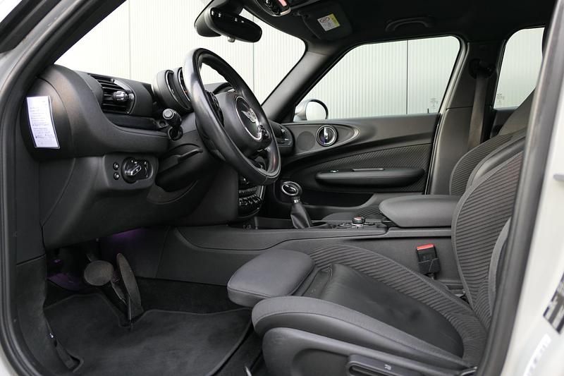 Occasion Mini Cooper Clubman Business 136 PK (100 kW) 2020 Grijs Stationwagen