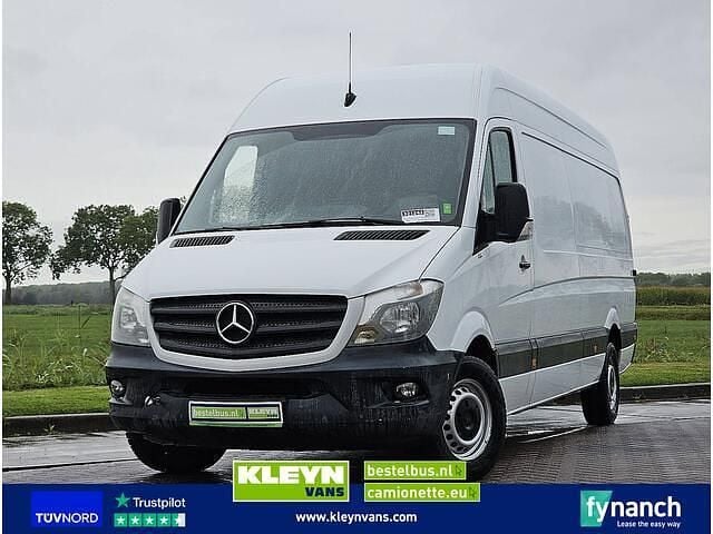 Wit Gebruikt 2017 Mercedes 316 Van | € 11.950 - Afbeelding 1/3