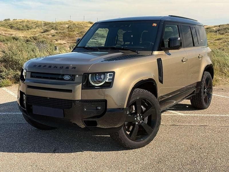 Bruin Gebruikt 2023 Land Rover Defender Dynamic SUV | € 87.900 (Goede deal) - Afbeelding 1/4