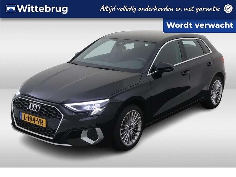 Zwart Gebruikt 2021 Audi A3 Sportback e-tron Advanced Sedan | € 24.950 (Eerlijke prijs) - Afbeelding 1/2