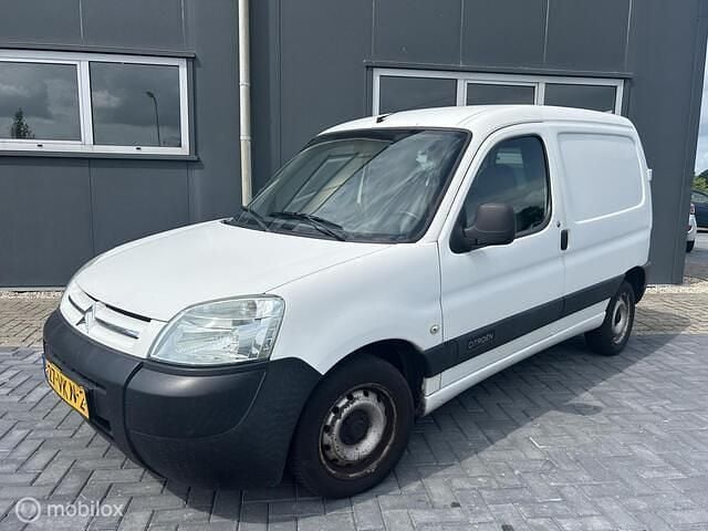 Wit Gebruikt 2007 Citroën Berlingo MPV | € 945 (Goede deal) - Afbeelding 1/4