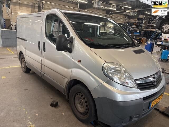 Overige Gebruikt 2009 Opel Vivaro Van | € 3.499 (Eerlijke prijs) - Afbeelding 1/4