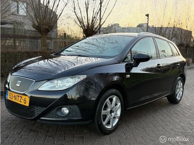 Zwart Gebruikt 2010 Seat Ibiza ST Ecomotive Stationwagen | € 2.195 (Eerlijke prijs) - Afbeelding 1/4