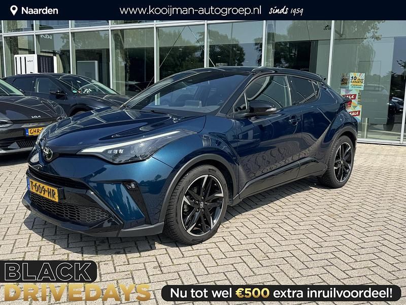Blauw Gebruikt 2023 Toyota C-HR+ Sport SUV | € 30.945 - Afbeelding 1/4