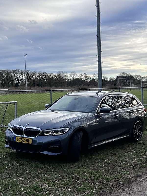 Occasion BMW 320 184 PK (135 kW) 2020 Grijs Stationwagen