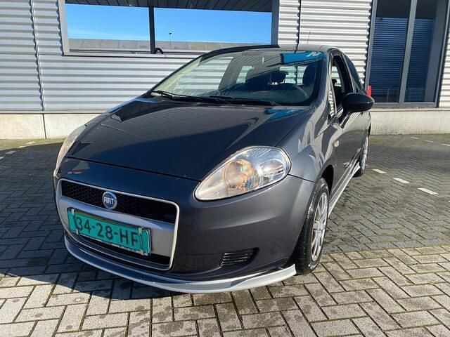 Occasion Fiat Grande Punto 65 PK (47 kW) 2007 Grijs (metallic) Hatchback
