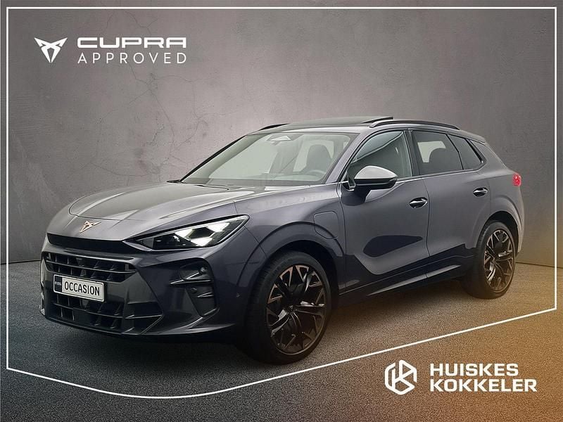 Grijs Gebruikt 2024 Cupra Terramar VZ SUV | € 53.400 - Afbeelding 1/4