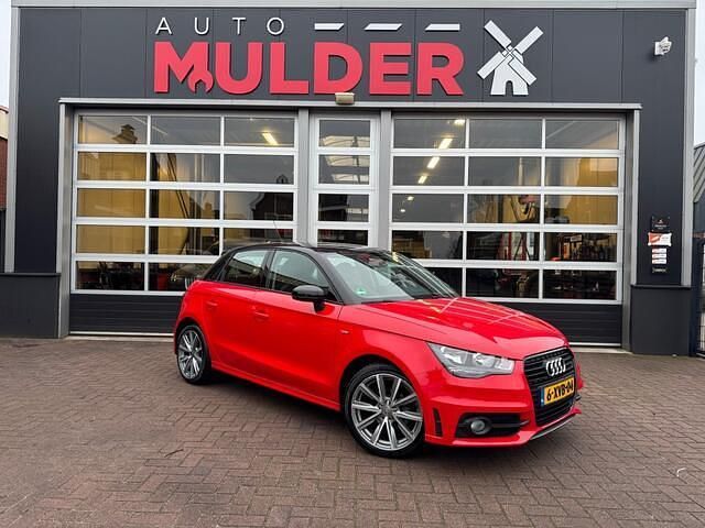 Rood Gebruikt 2014 Audi A1 S-Line Hatchback | € 10.450 (Eerlijke prijs) - Afbeelding 1/4