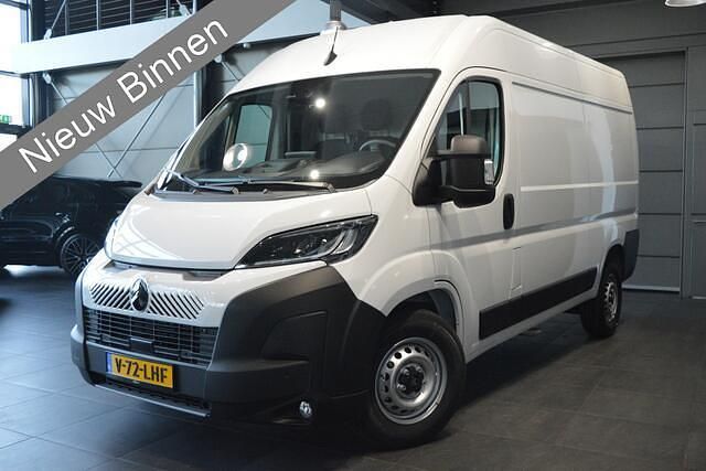 Wit Gebruikt 2024 Citroën Jumper MPV | € 29.500 - Afbeelding 1/4