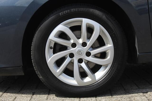 Occasion Renault Mégane GrandTour LIMITED 116 PK (85 kW) 2015 Grijs Stationwagen