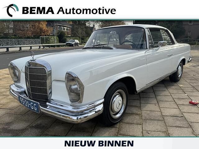 Beige Gebruikt 1968 Mercedes 250 SE Coupé | € 49.950 - Afbeelding 1/4