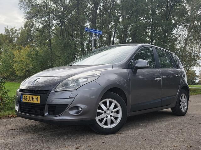 Grijs Gebruikt 2009 Renault Scénic III Business MPV | € 1.999 (Eerlijke prijs) - Afbeelding 1/4