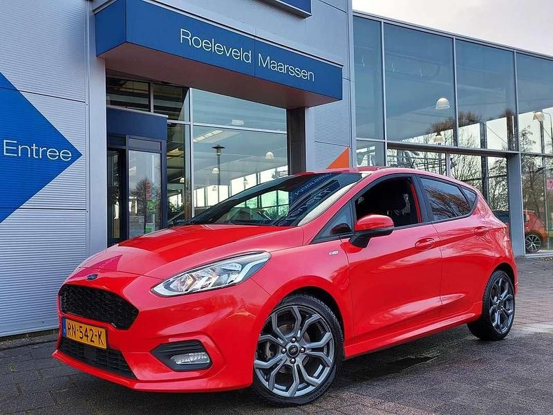 Occasion Ford Fiesta ST-Line 101 PK (74 kW) 2017 Rood Hatchback