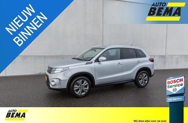 Grijs Occasion 2023 Suzuki Vitara Style SUV | € 22.450 (Goede deal) - Afbeelding 1/4