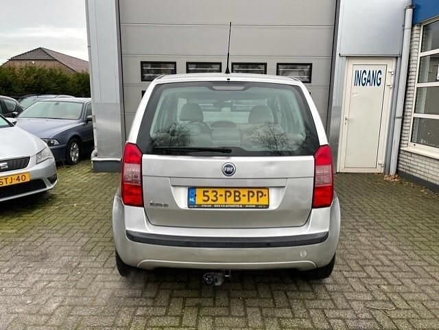 Occasion Fiat Idea Dynamic 95 PK (69 kW) 2004 Grijs MPV