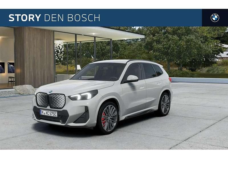 Grijs Nieuw 2025 BMW iX1 Comfort Edition SUV | € 63.493 (Eerlijke prijs) - Afbeelding 1/4