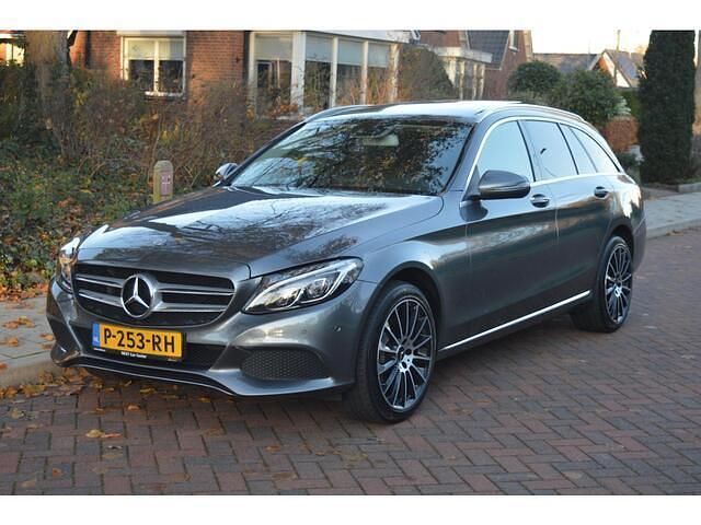 Grijs Occasion 2016 Mercedes C200 Prestige Stationwagen | € 15.995 (Eerlijke prijs) - Afbeelding 1/4