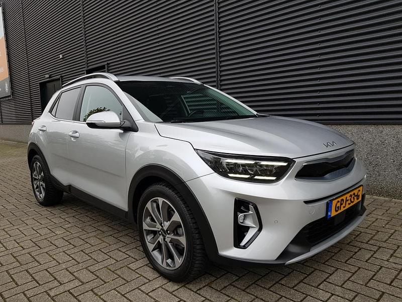 Occasion Kia Stonic Platinum 101 PK (74 kW) 2023 Grijs SUV
