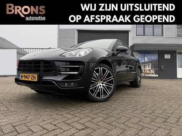 Zwart Gebruikt 2015 Porsche Macan Turbo SUV | € 32.445 (Super prijs) - Afbeelding 1/4
