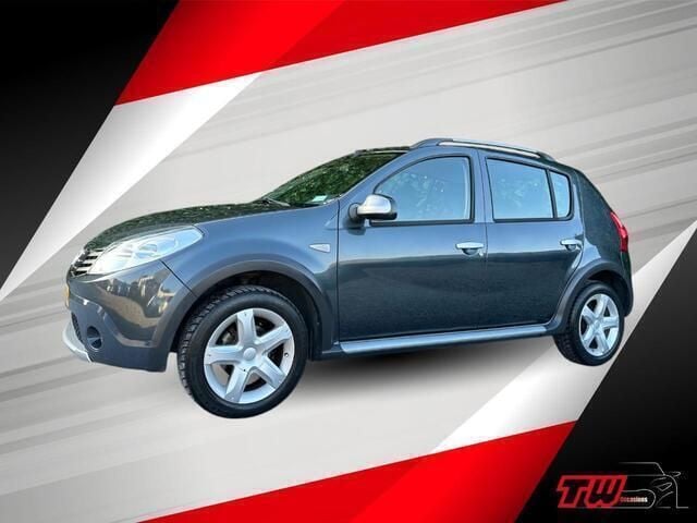 Grijs Gebruikt 2010 Dacia Sandero Stepway Hatchback | € 3.400 (Eerlijke prijs) - Afbeelding 1/4