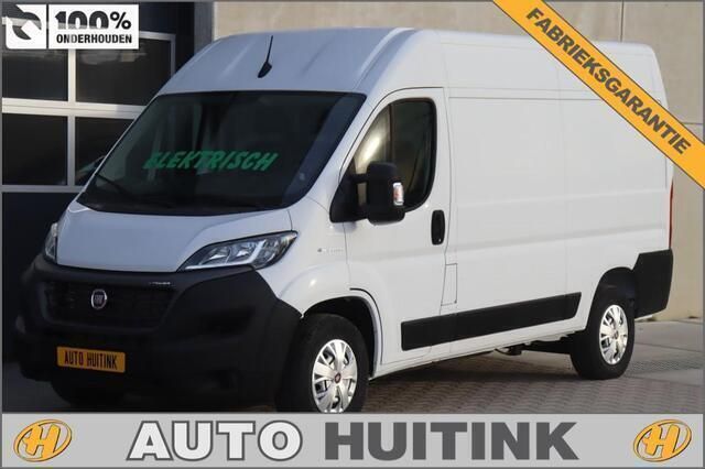 Wit Gebruikt 2022 Fiat E-Ducato Van | € 41.895 - Afbeelding 1/4