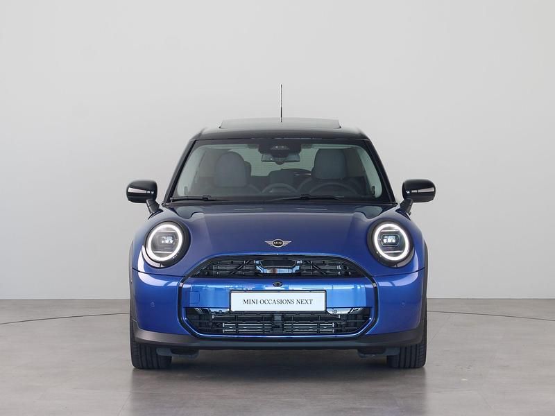 Occasion Mini Cooper Classic 156 PK (114 kW) 2024 Blauw Hatchback