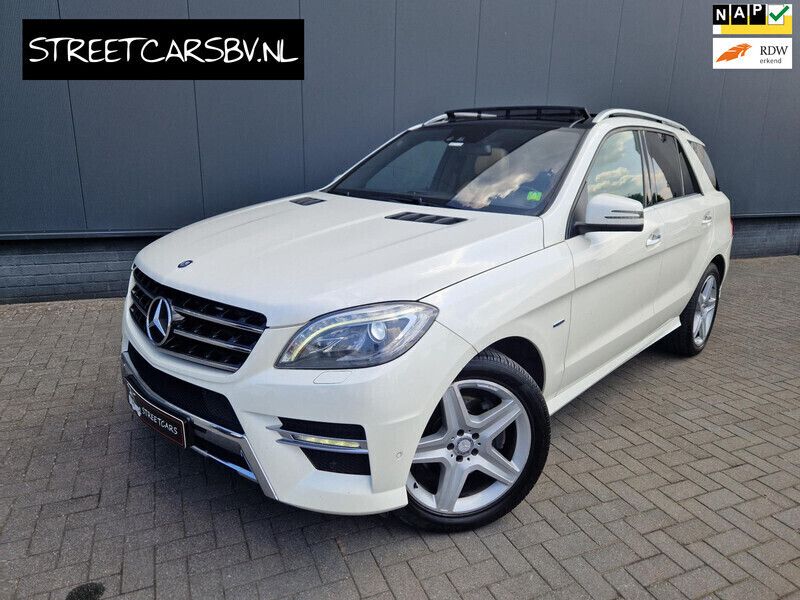 Wit Gebruikt 2012 Mercedes ML350 AMG SUV | € 19.950 (Goede deal) - Afbeelding 1/4
