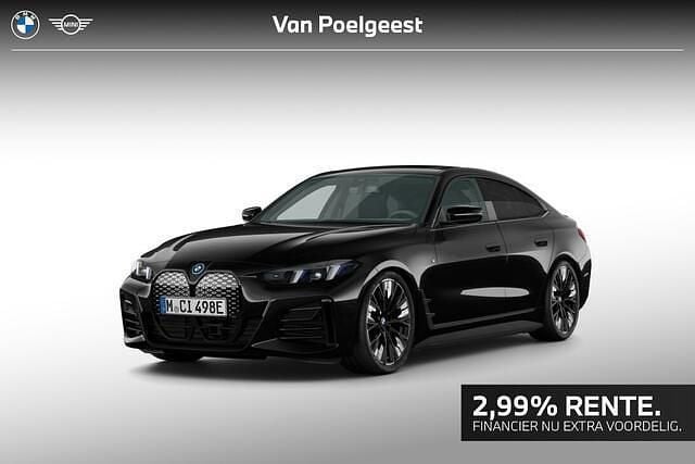 Saphirschwarz metallic (zwart metallic) Nieuw 2025 BMW i4 M Sport Sedan | € 72.469 (Eerlijke prijs) - Afbeelding 1/4