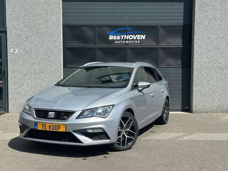 Zilver Gebruikt 2018 Seat Leon FR Stationwagen | € 14.450 - Afbeelding 1/4