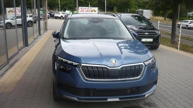 Blauw Gebruikt 2021 Skoda Kamiq SUV | € 18.000 (Goede deal) - Afbeelding 1/4