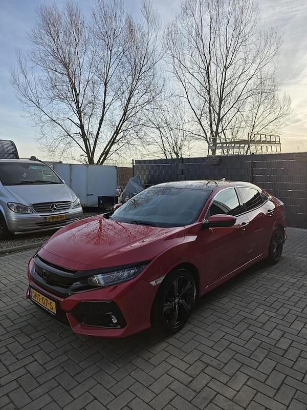 Occasion Honda Civic Executive 2020 Rood Hatchback
